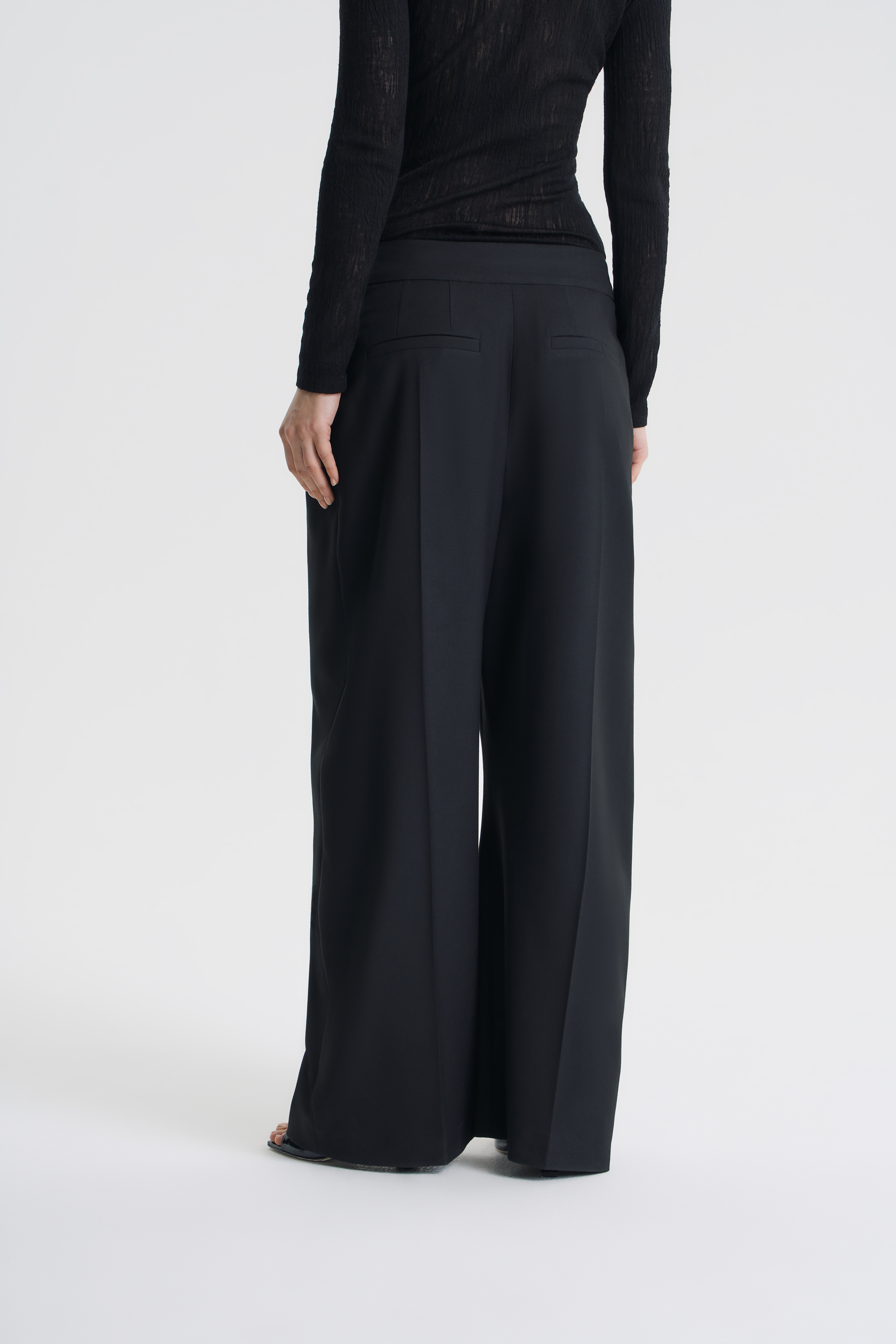 Брюки оверсайз