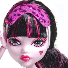 Дракулаура в платье. Смертельно Уставшие