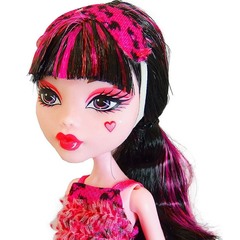 Дракулаура в платье. Смертельно Уставшие