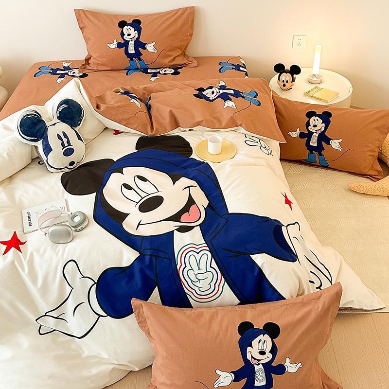 Постельное белье DISNEY 1.5 Полуторка Сатин Микки коричневый