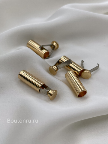 Наконечник для шнура в золотистом металле с зажимом