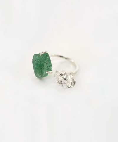 Кольцо The Wild Flower Kiwi Quartz