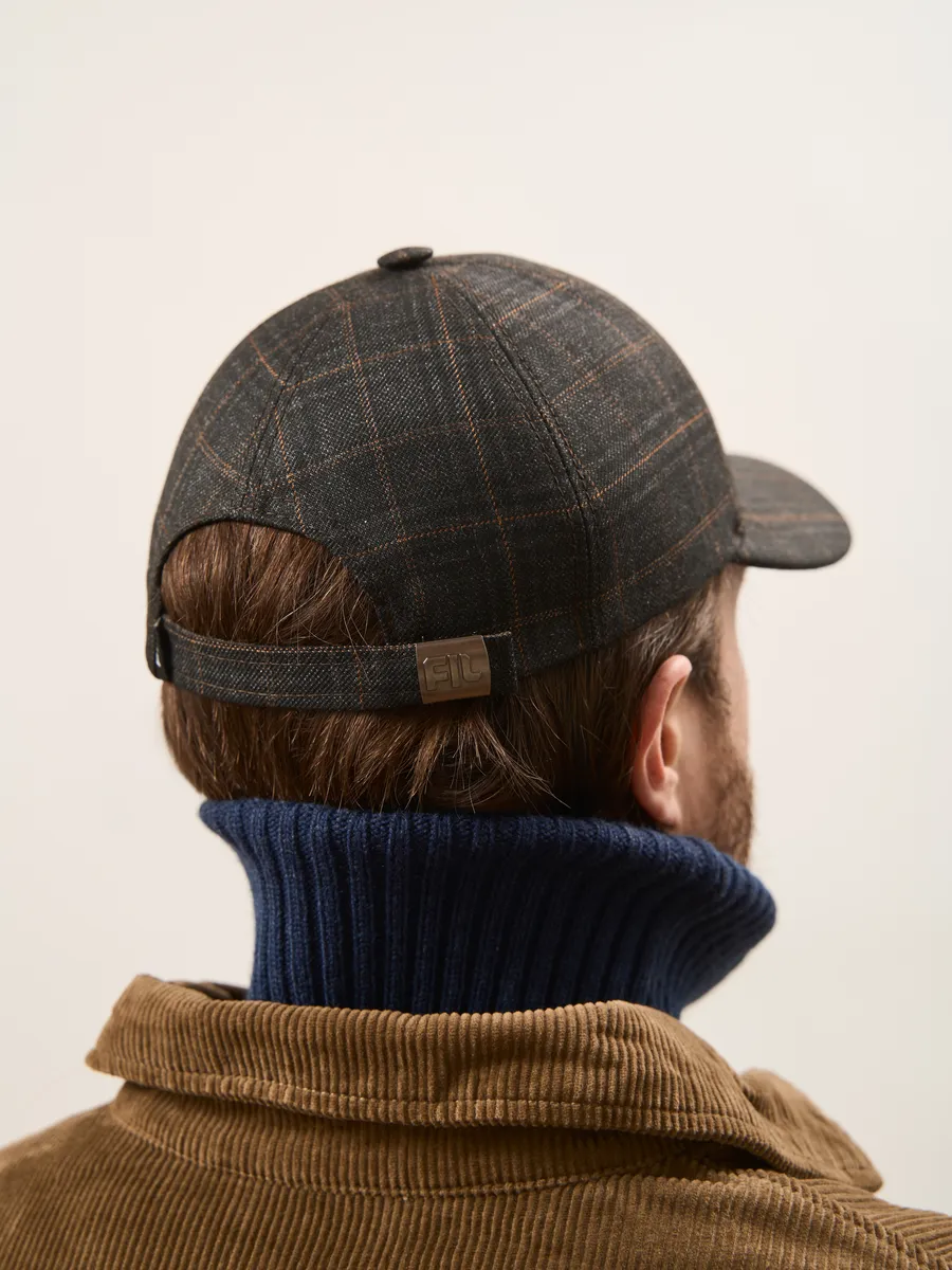 Кепка летняя костюмная ткань