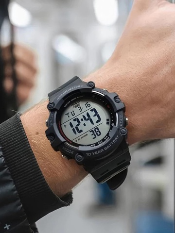 Часы Casio AE-1500WHX-1A