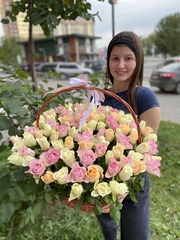 Корзина 101 роза Кения 32 см