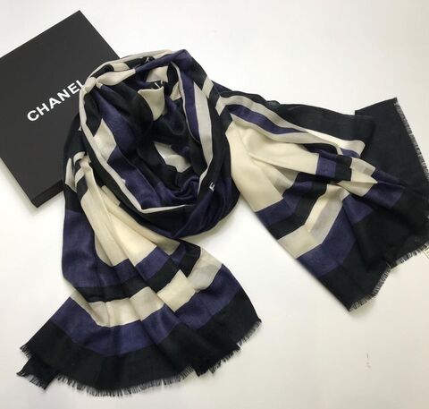 шарф Chanel