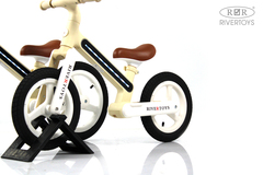 Беговел Rivertoys HB-003