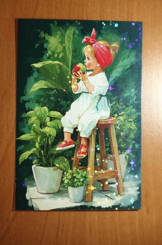 В окружении зелени