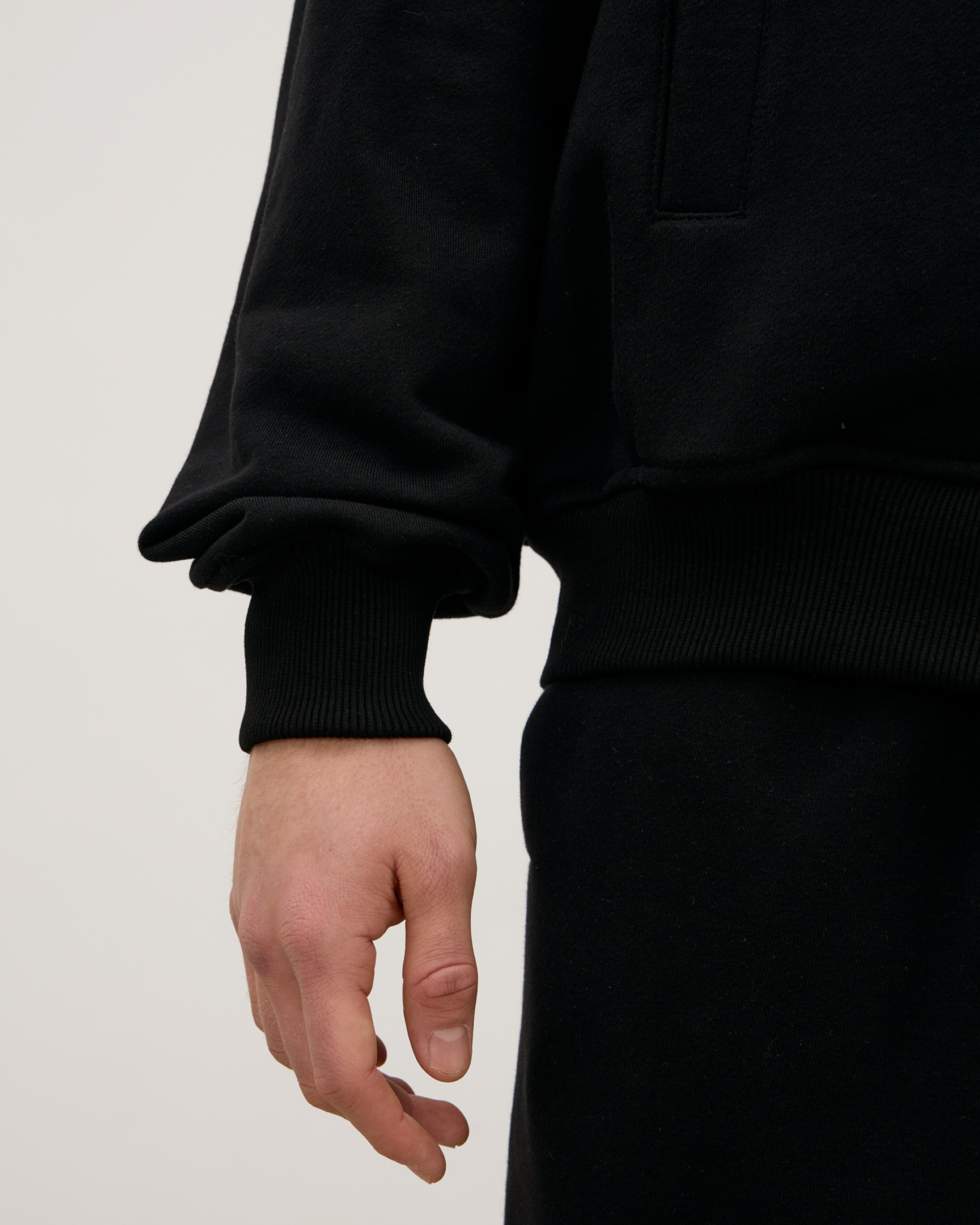 Худи ZIP MAN OVER, черное