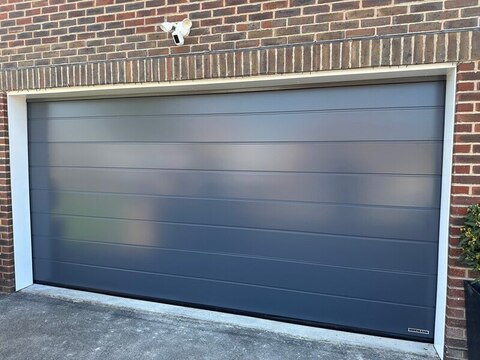 Гаражные секционные ворота Херманн/Hormann с приводом HyperMatic 800 BS. Торсионный механизм. *Разные размеры