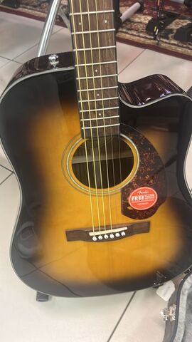 FENDER CD-140SCE DREAD SB W/CASE электроакустическая гитара, цвет санберст, в комплекте кейс