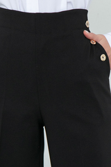 <p>Классические брюки с завышенной талией, функциональные карманы с декоративной отделкой. Брюки удобного кроя. Сзади по поясу резинка. (Длины: 46-107см;48-108см; 50-109см; 52-110см)</p>