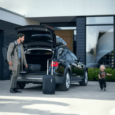 Картинка сумка на колесах Thule Subterra Rolling 36L Black - 8