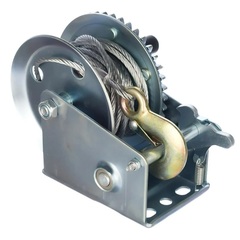 Лебедка ручная барабанная с тросом 500кг 10м оцинкованная TOR FD (113051)