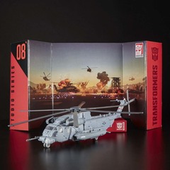 БлекАут и Скорпонок. Studio Series 08