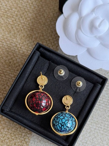 Серьги Chanel 2026г