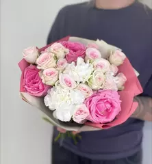 Цветочный букет «Розовое мгновение»