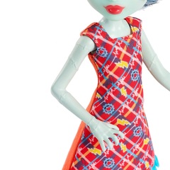 Аливия Штейн и питомец Гигаватт. Семья монстров