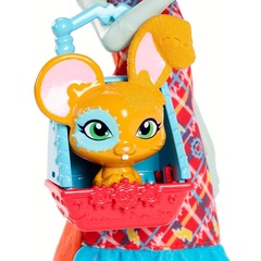 Аливия Штейн и питомец Гигаватт. Семья монстров