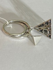 Пирамидка (кольцо из серебра)