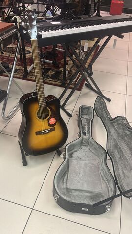FENDER CD-140SCE DREAD SB W/CASE электроакустическая гитара, цвет санберст, в комплекте кейс