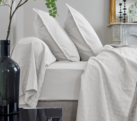 Постельное белье семейное Blanc des Vosges Palace blanc