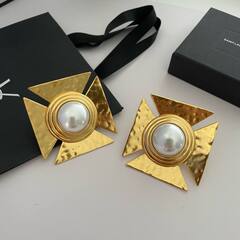 27342-sergi-klipsy-krupnye-kvadraty-iz-latuni-ysl