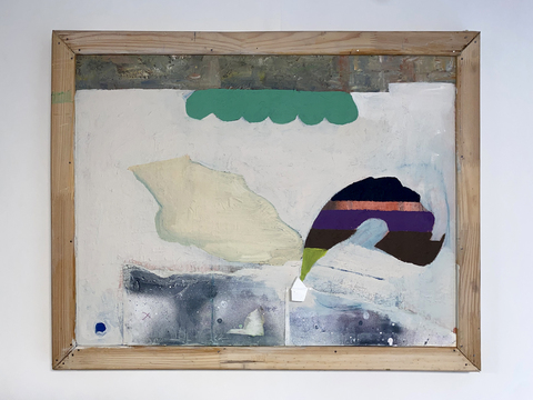 Белый элемент