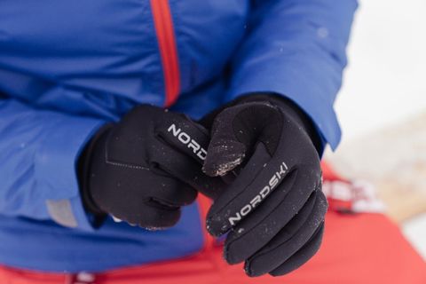Лыжные перчатки Nordski Jr.Motion Black WS детские