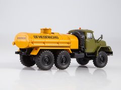 ZIL-131 ATZ-4.4-131 fuel tanker 1:43 Legendary trucks USSR #30