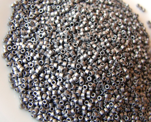 DB-0321 Бисер цилиндрический Миюки делика 11/0 /Miyuki delica 11/0 Серый матовый