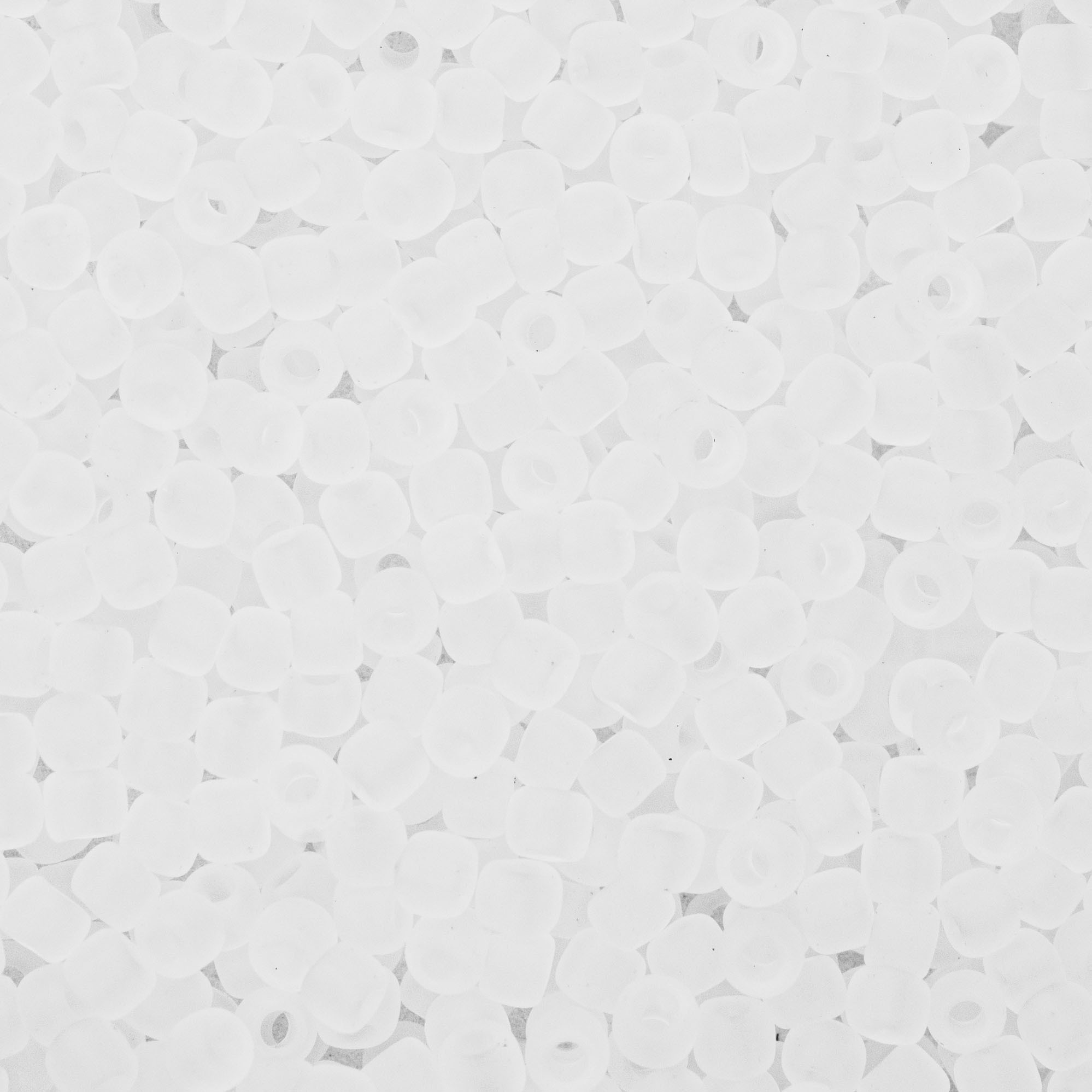 Японский бисер TOHO Round 11/0 (№1F), прозрачный матовый