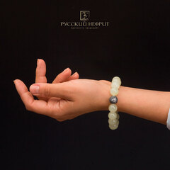 Браслет Велес. Буромский нефрит бриле. Д 12 мм.