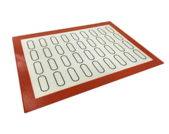 Силиконовый коврик "Эклер", 30х40 см. с красным бортом