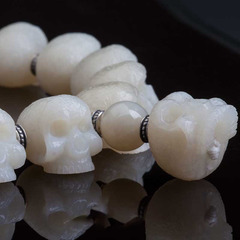 Чётки с черепами из белого нефрита