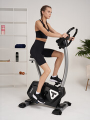 Велотренажер магнитный Torneo Jazz, 2020-21