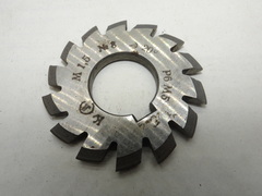 Фреза модульная М1,5 №8 (Р6М5) z=14