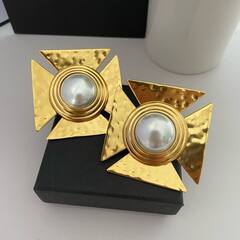 27342- Серьги клипсы крупные КВАДРАТЫ из латуни YSL