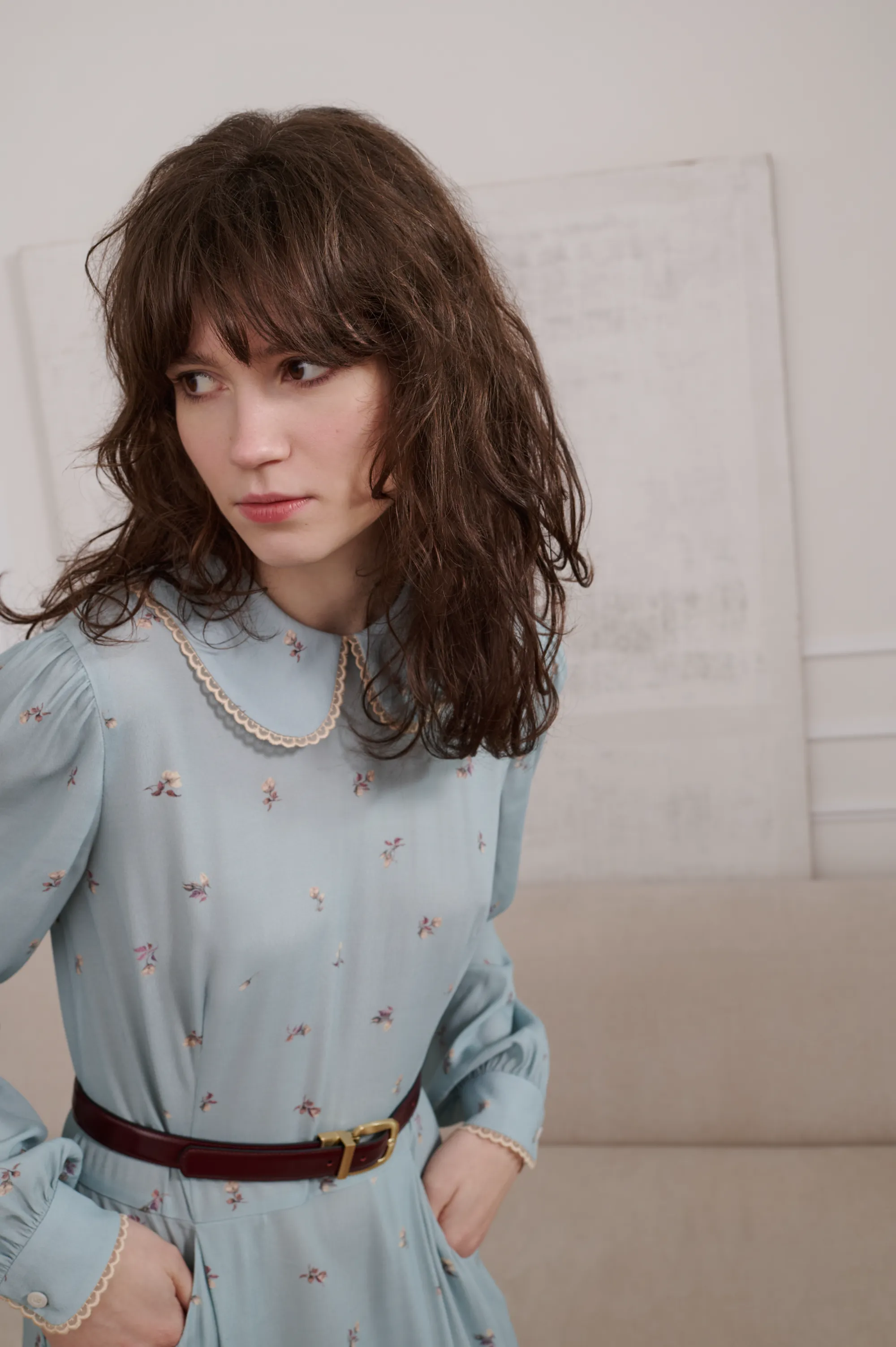 Платье голубое миди