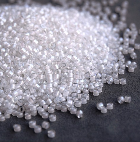 DB-0066 Бисер цилиндрический Миюки делика 11/0 /Miyuki delica 11/0 Whater Lined AB Crystal