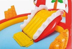 Водный игровой центр с горкой 