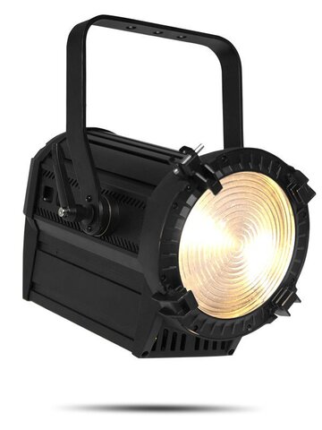 CHAUVET Ovation F-165WW светодиодный прожектор направленного света с линзой френеля.