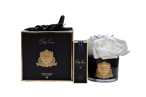 Букет роз ароматизированный и спрей 10мл Cote Noire Five Rose White в вазе