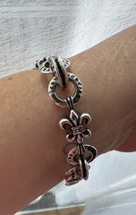 Браслет с лилиями из стали с посеребрением style by CHROME HEARTS