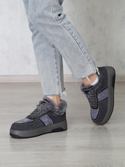 Кроссовки женские зимние