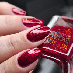 Лак для ногтей Это нормально любить их обоих | It’s Okay To Love Them Both