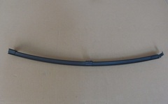 перемычка стекла задней правой двери  Geely MK  1018005579