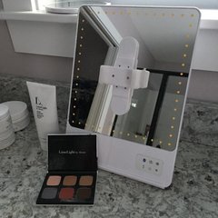 Визажное бьюти-зеркало «Riki Skinny» GLAMCOR