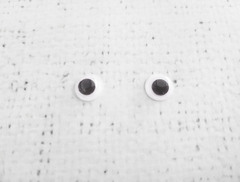 Глаза бегающие клеевые, d 6 мм