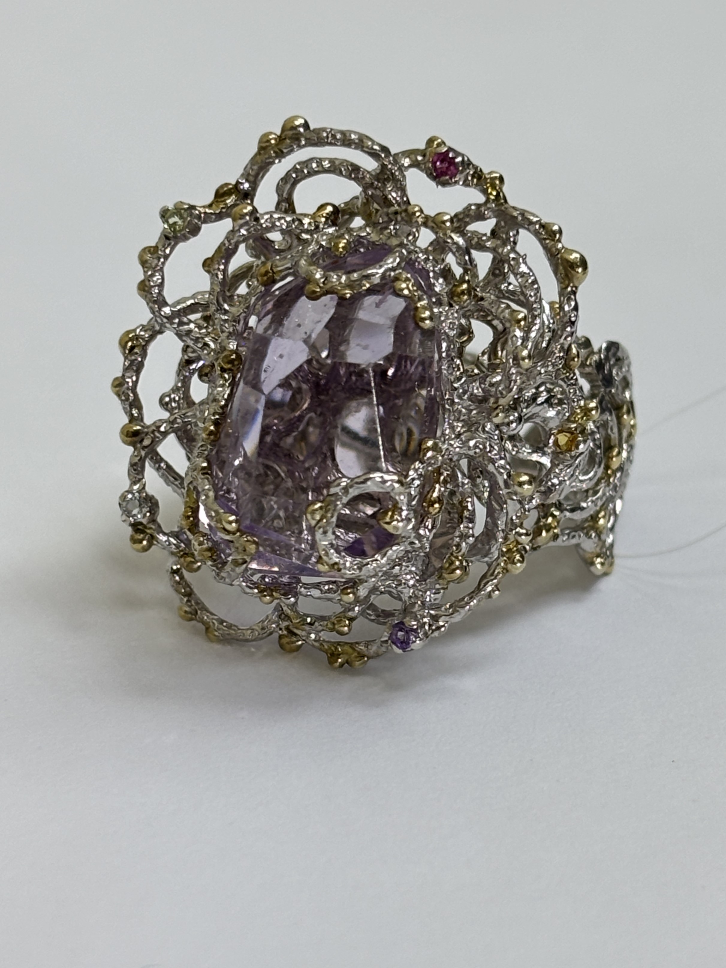 Аметист  (кольцо из серебра)